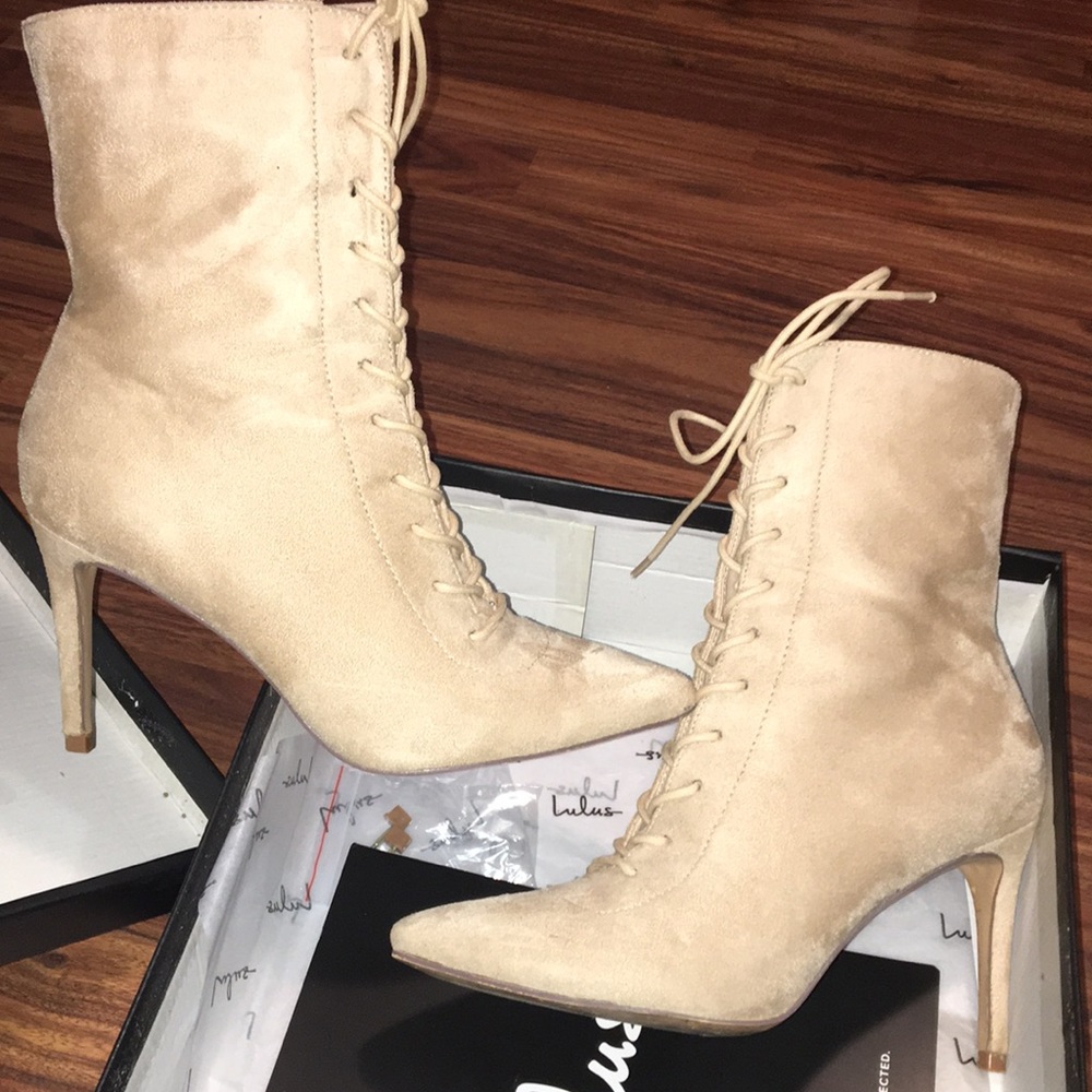 Ankle booties
